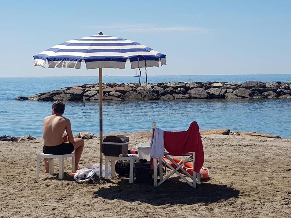 Frantoio Lägenhet Riva Ligure Exteriör bild